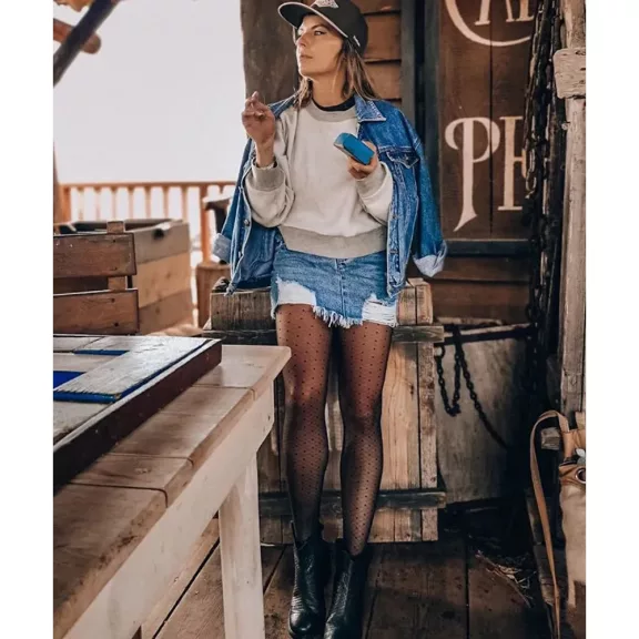 Gabriella pöttyös harisnya Selena 20den Gabriella pöttyös harisnya Selena 20den